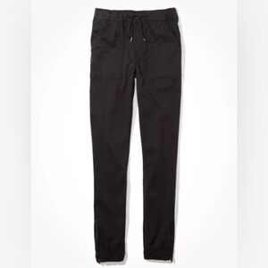 American Eagle High Waisted Black Jegging Jogger Women’s Size 14 Short